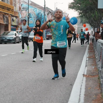 Runner Photo 5890447