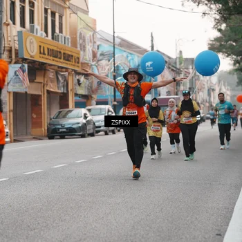 Runner Photo 5890453
