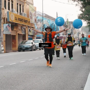 Runner Photo 5890456