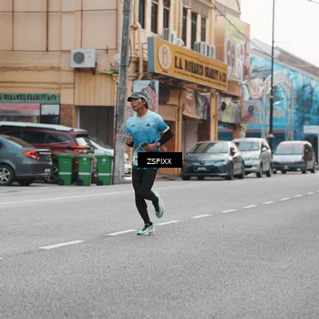 Runner Photo 5890592