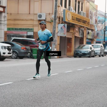 Runner Photo 5890598