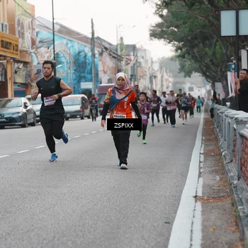 Runner Photo 5890873