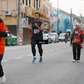 Runner Photo 5890895