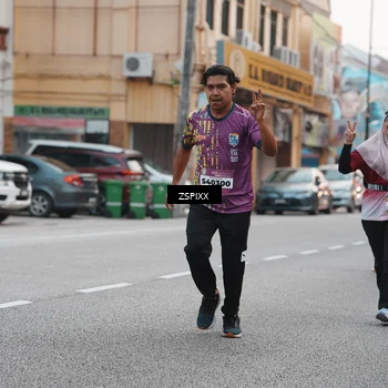 Runner Photo 5891012