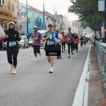 Runner Photo 5891024