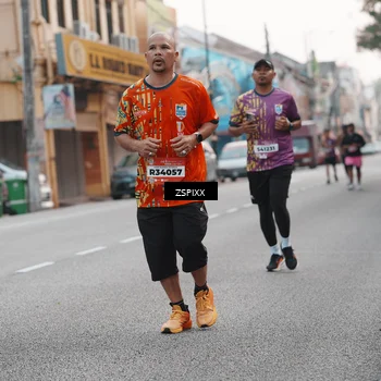 Runner Photo 5891631