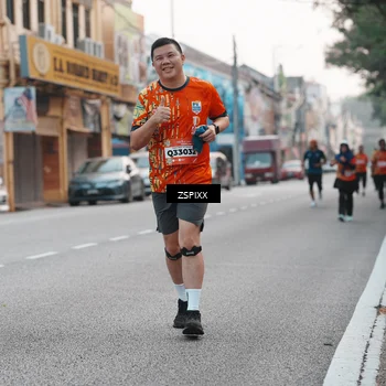 Runner Photo 5891661
