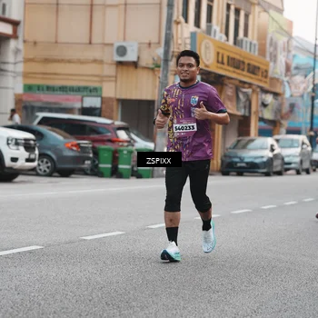Runner Photo 5891747