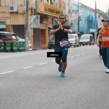 Runner Photo 5891811