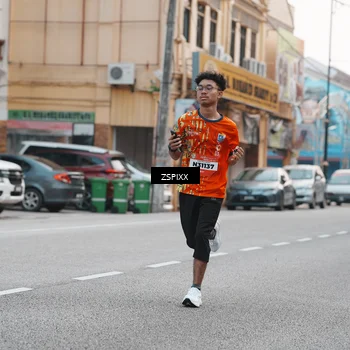 Runner Photo 5891843