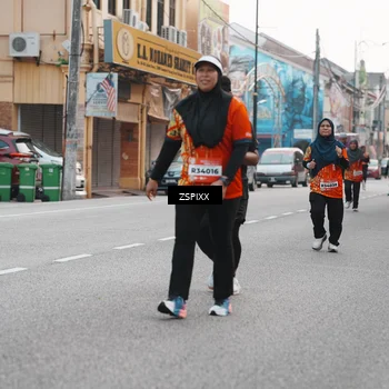 Runner Photo 5892032