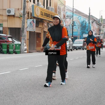 Runner Photo 5892033