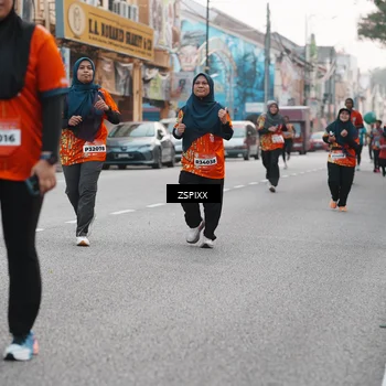Runner Photo 5892040