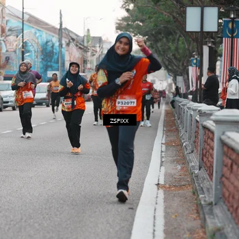 Runner Photo 5892046