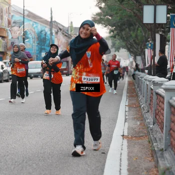 Runner Photo 5892053