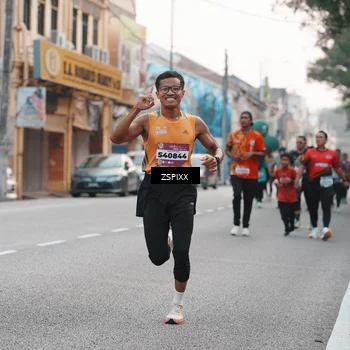 Runner Photo 5892067