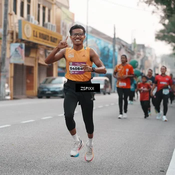 Runner Photo 5892069