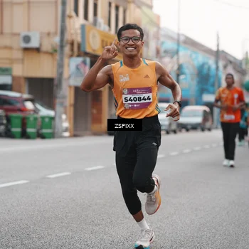 Runner Photo 5892073