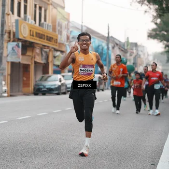 Runner Photo 5892079