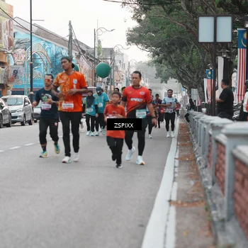 Runner Photo 5892083