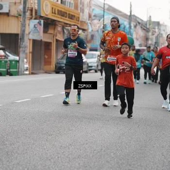 Runner Photo 5892085
