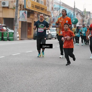 Runner Photo 5892087