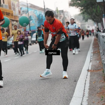 Runner Photo 5892093