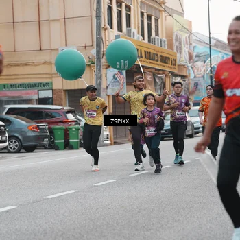 Runner Photo 5892100