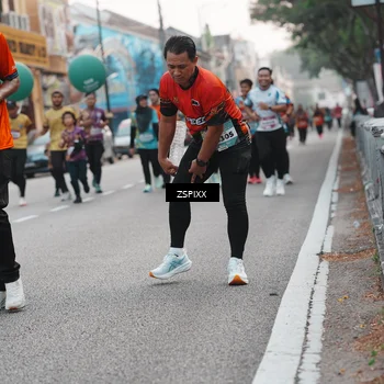 Runner Photo 5892101