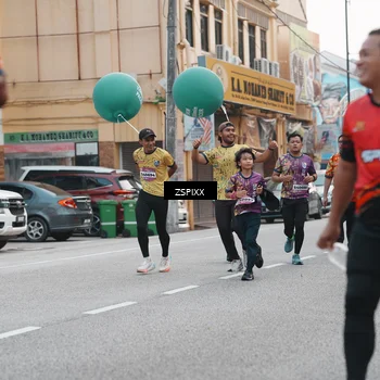 Runner Photo 5892105