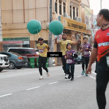 Runner Photo 5892112