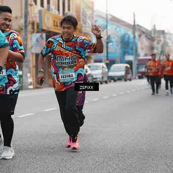 Runner Photo 5892130