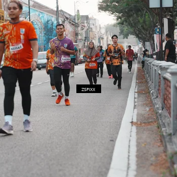 Runner Photo 5892159