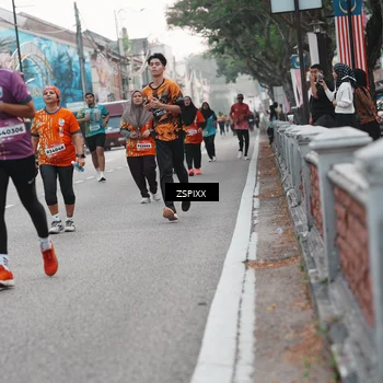 Runner Photo 5892160