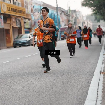 Runner Photo 5892171