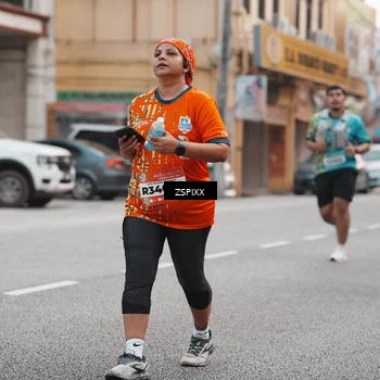 Runner Photo 5892180