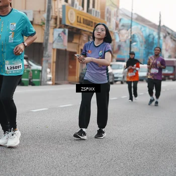 Runner Photo 5892219