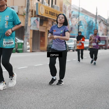 Runner Photo 5892221