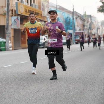 Runner Photo 5892243
