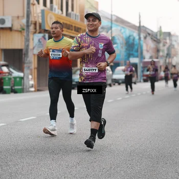 Runner Photo 5892253