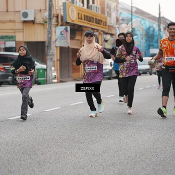 Runner Photo 5892272