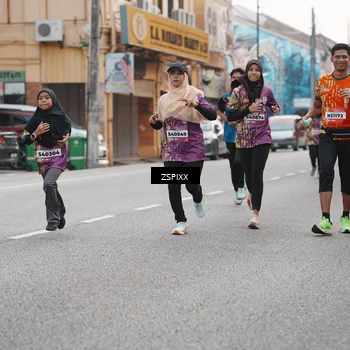 Runner Photo 5892275