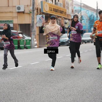 Runner Photo 5892276