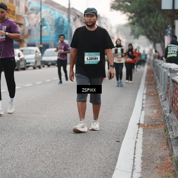 Runner Photo 5892315