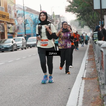 Runner Photo 5892355
