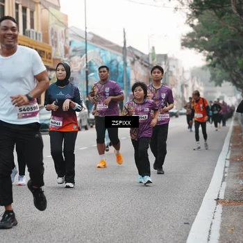 Runner Photo 5892371