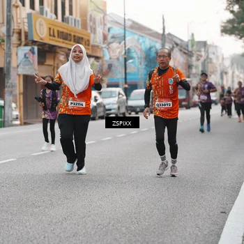 Runner Photo 5892383
