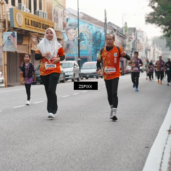 Runner Photo 5892384