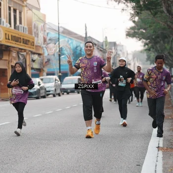 Runner Photo 5892397