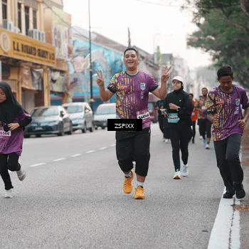 Runner Photo 5892406
